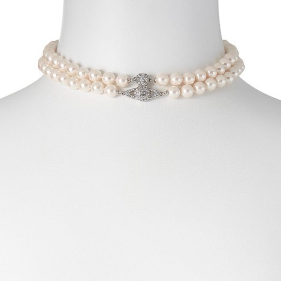 VIVIENNE WESTWOOD
Graziella Choker Necklace - Picture 12 of 16